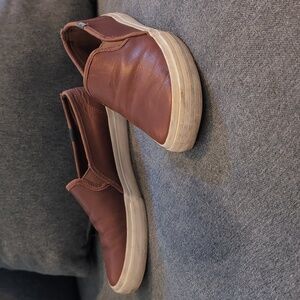 KEDS DOUBLE DECKER LEATHER SLIP ON SNEAKERS IN COGNAC SIZE US 8